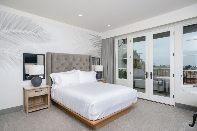 Bedroom 2, North Beach Villa, Orange
