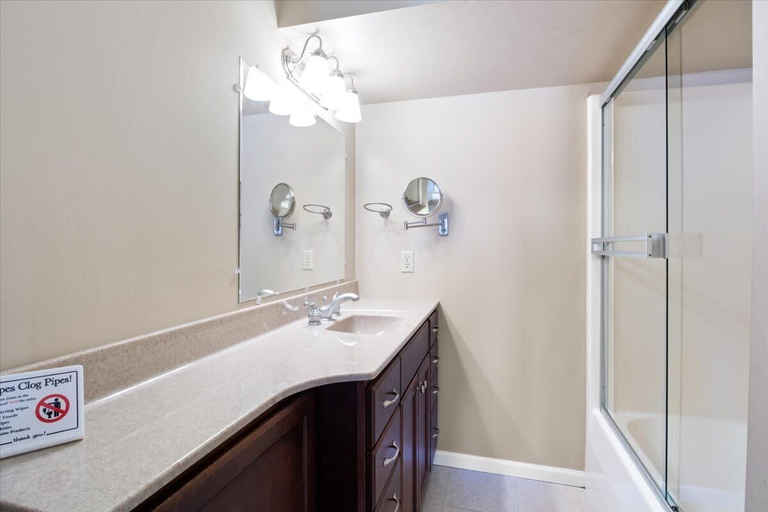 Bathroom 3, Lakefront House, Dock, Fire pit, Camden