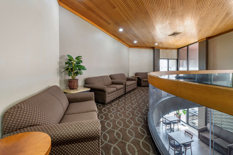 Public Area 2, Suburban Studios Lafayette, Tippecanoe