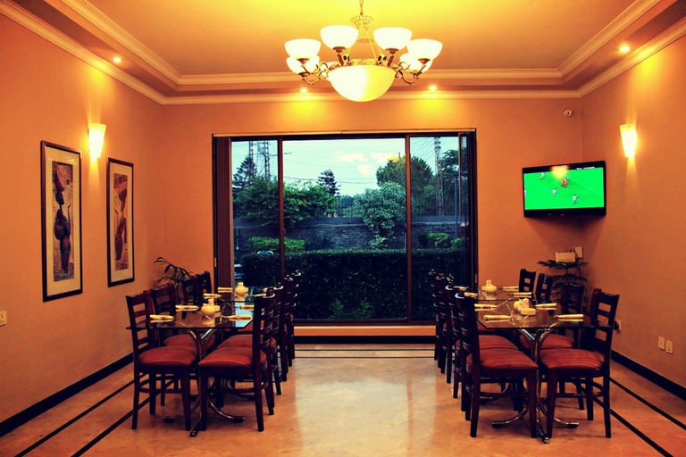 Food & Drinks 4, Bravo Hotel, Lahore