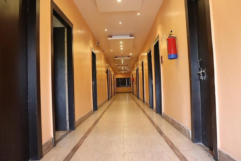 Others, Hotel Reliance, Bokaro