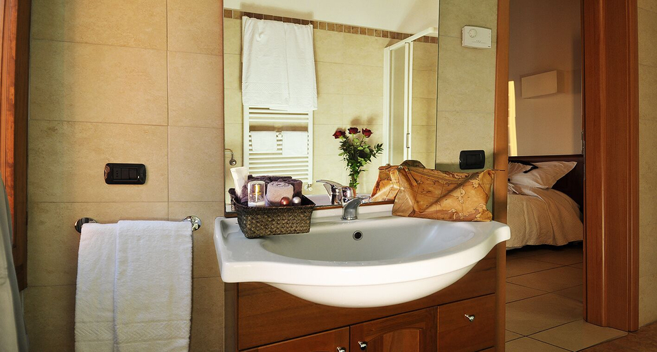 Bathroom 4, La Rotonda Relais, Treviso