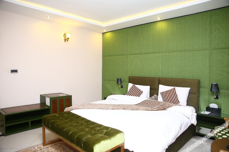Bedroom 2, Safari Club 4, Islamabad