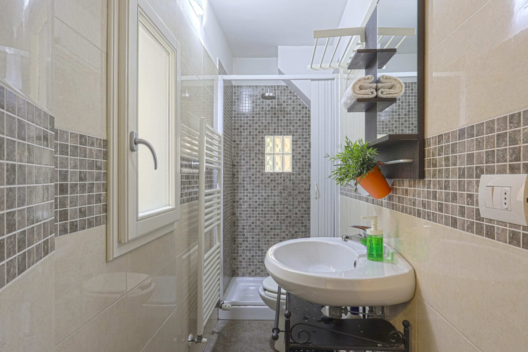 Bathroom 3, Delightful Suite, Florence