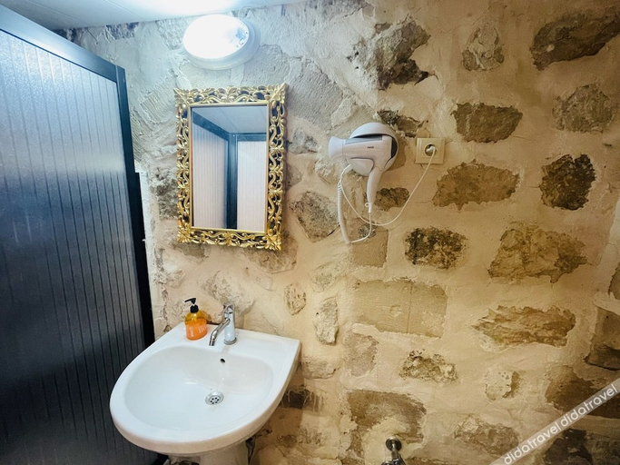 Others 3, Demirhan Otel, Kızıltepe