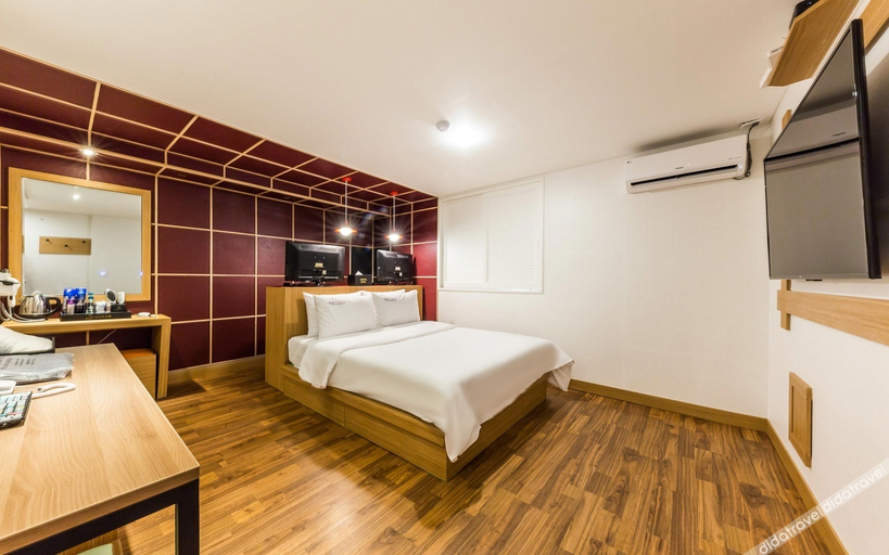 Bedroom 3, Gasan honey, Geum-cheon