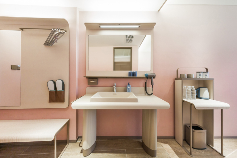 Bathroom 3, Hanting Hotel Haining Yancang, Jiaxing