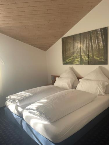 Others 4, KRYSTALL Hotel, Esslingen
