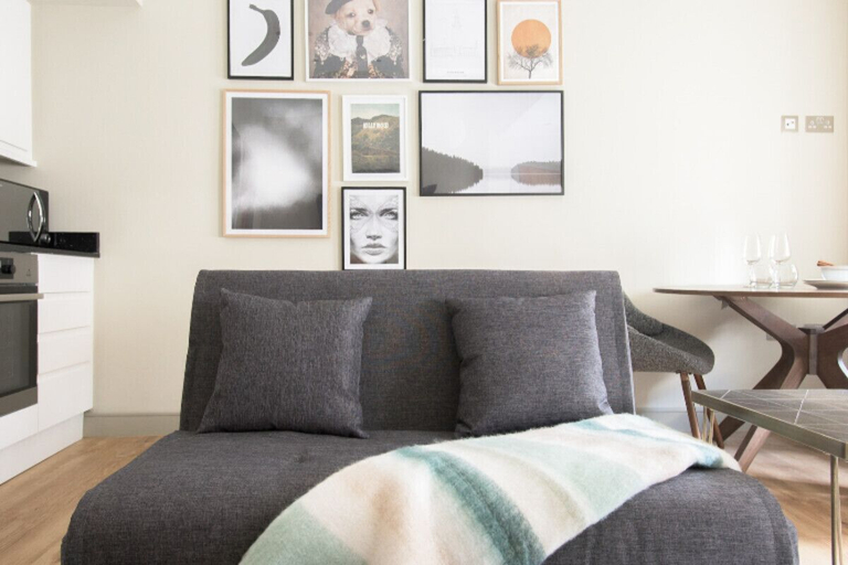 Others 3, The Soho Loft - Elegant & Modern 1bdr in Soho, London