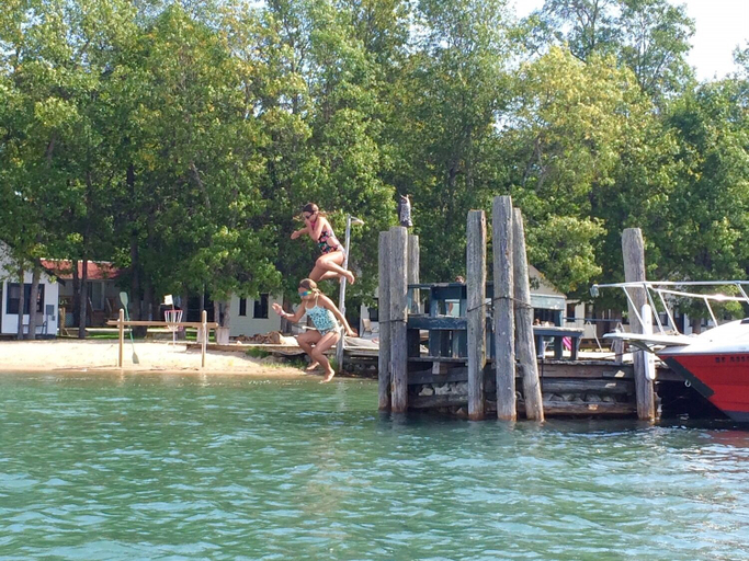 Others 4, Hills Point Resort, Lake Hurron