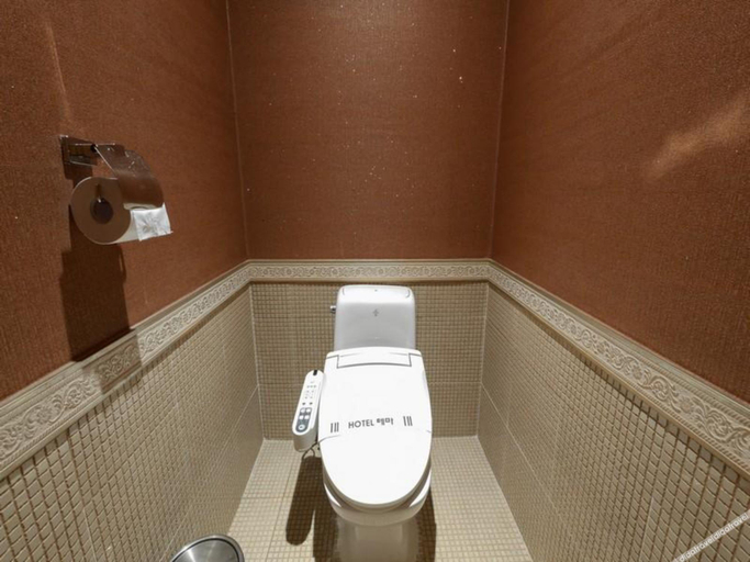 Bathroom 3, Hwagok-Theme Hotel, Gangseo