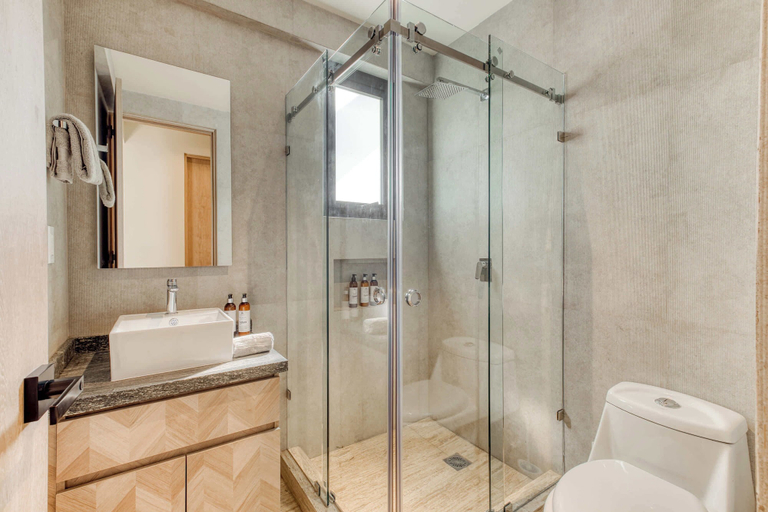 Bathroom 3, Centric 2 BR Condo in the Heart Roma Norte, Mexico City