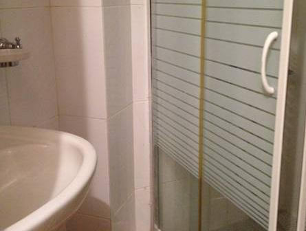 Bathroom 5, Hostal Plaza Yu, Distrito Nacional