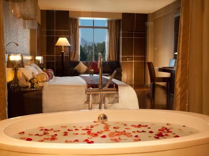 Bathroom, Spring City Golf And Lake Resort, Kunming