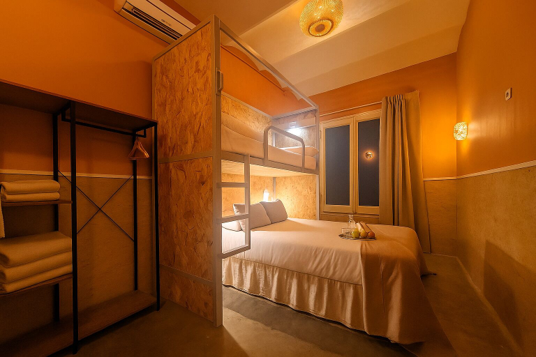 Bedroom 4, The Loft House Barcelona, Barcelona