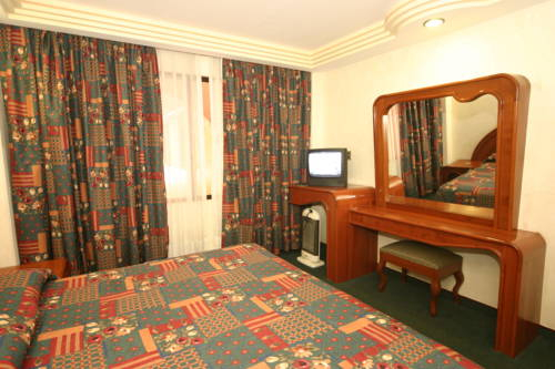 Others 2, Hotel Cantera Real, Del Centro