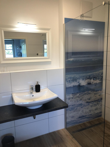 Bathroom 5, Zur Alten Schmiede, Kleve