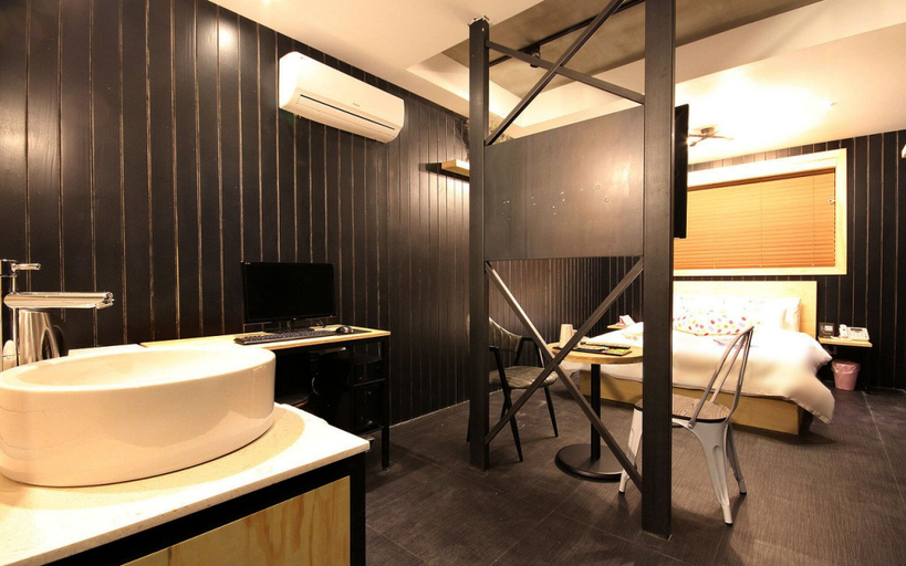 Bathroom 4, Changwon Sangnamdong YAJA, Changwon