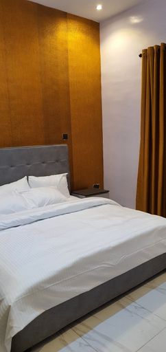 Bedroom 2, Sapphire Residences by Crystal, Mushin