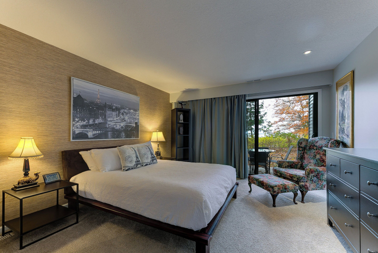 Bedroom 4, The Shores Lake View Condo Unit 5658, Grand Traverse