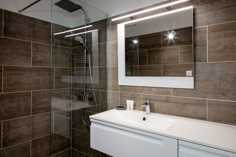 Bathroom, Hotel Le Castellan, Bouches-du-Rhône
