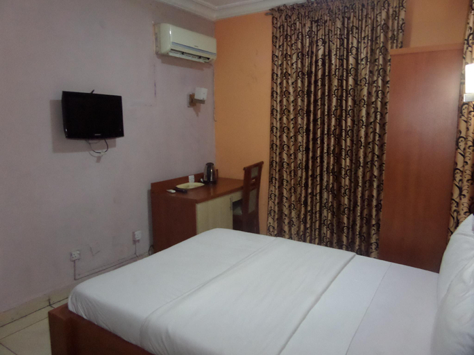 Others 4, Prixair Pure Hotel Wuse, AbujaMun
