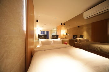Others 2, POP1 Hotel, Jongno