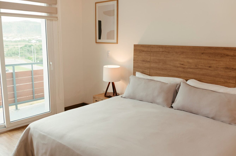 Room 4, Hotel Core Suites Estadio Akron, Zapopan