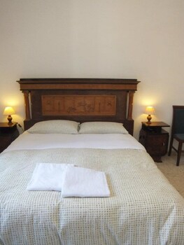 Featured Image, Moshi Moshi B&B, Rome