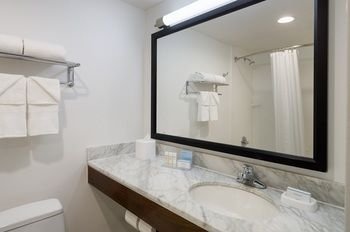 Others 3, Hampton Inn Manhattan-Seaport-Financial District, New York