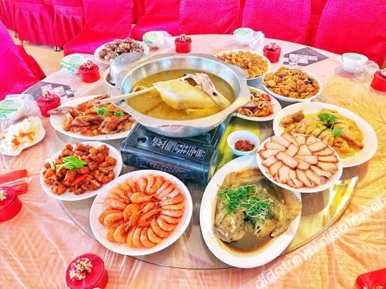 Food & Drinks 3, Longlin Tianqiao Hotel, Baise