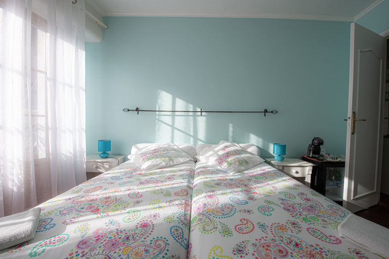 Room 1, Amphitryon, Pyrénées-Atlantiques