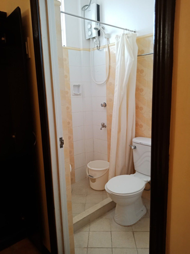 Bathroom, Dumdum Residences, Toledo City