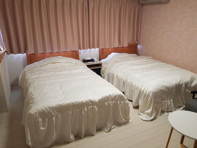 Bedroom 2, Guesthouse ZINK, Sado