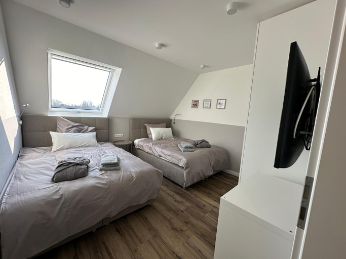 Others 4, Landhuus Comfortable holiday residence, Nordfriesland