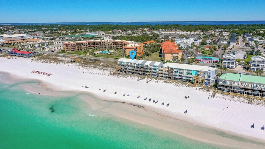 Exterior & Views 2, Weekender by Avantstay Gorgeous Beach Front Home w/ Ocean View, Walton