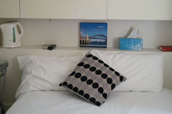 Guestroom 3, L'otel Budget Accommodation, Sydney