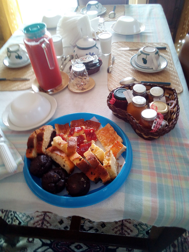 Food & Drinks 4, At Armando S Home, Catania
