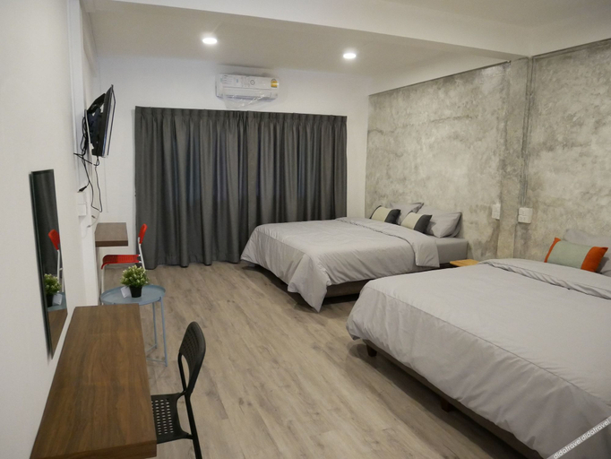 Others 5, NP House, Ratchathewi