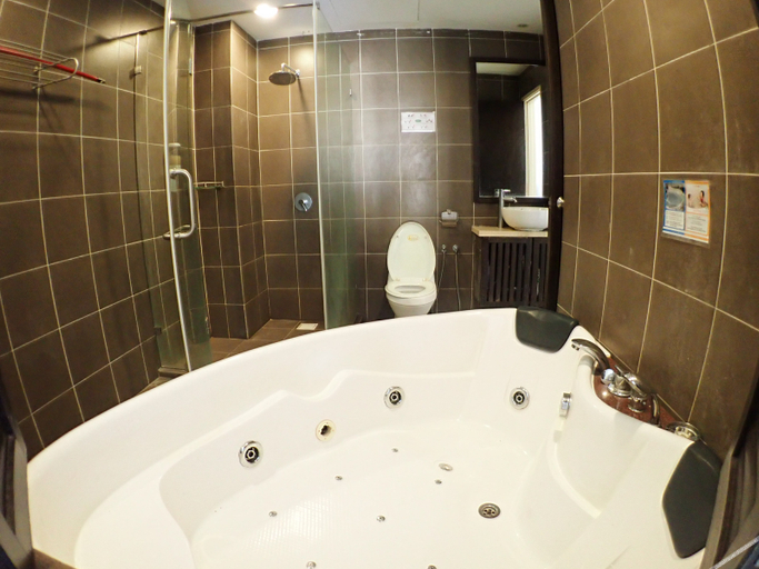 Bathroom, De Elements Morib Resort, Kuala Langat