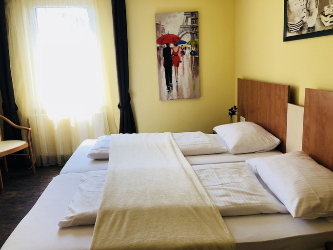 Room amenity 4, Hotel & Restaurant Europa, Groß-Gerau