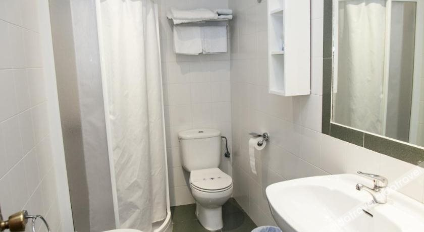 Bathroom 4, Hostal Venta Del Sol, Granada
