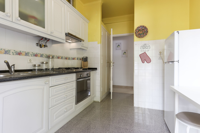 Others 5, Principe Real Balcony by Homing, Lisbon
