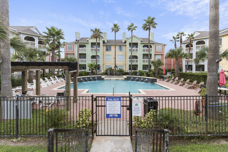 Others 2, The Dawn Oceanfront Bliss, Galveston