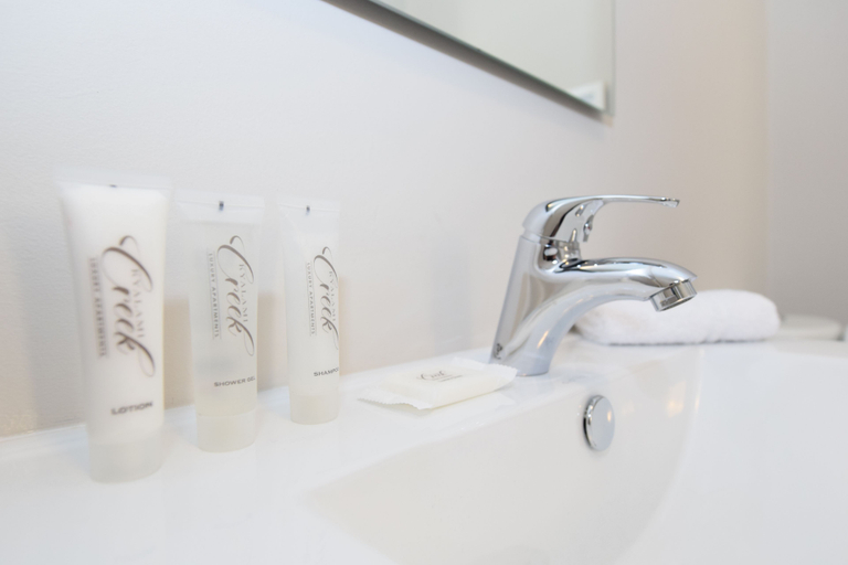 Bathroom 4, Kyalami Creek Luxury Apartments, City of Johannesburg