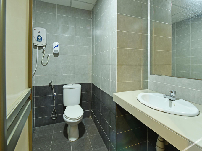 Bathroom, MRC Hotel Melaka Raya, Malacca City