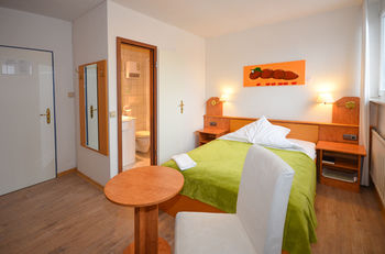 Others 3, GL Hotel Idstein, Rheingau-Taunus-Kreis
