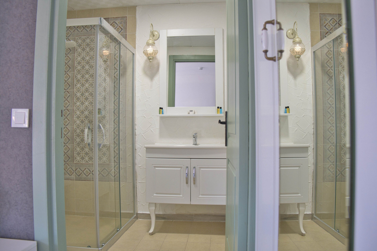 Bathroom 5, Elda Alacati Hotel, Çeşme