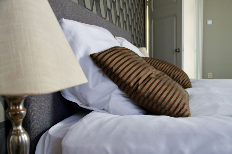 Others 3, Hotel de Roode Leeuw, Wisch