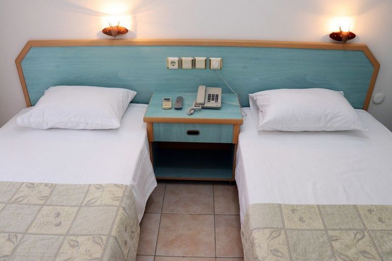 Others 2, DELFIN OTEL, Gazipaşa